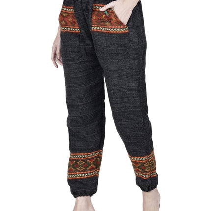 hippie winter clothes , aesthetic outfits , aesthetic outfits girl , indie aesthetic outfits , hippie 70's indie aesthetic outfits