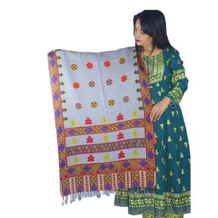 pahadi traditional dress PURE WOOL STOLE WITH BEAUTIFUL KULLU KINNAURI PRINTED DESIGN GREY