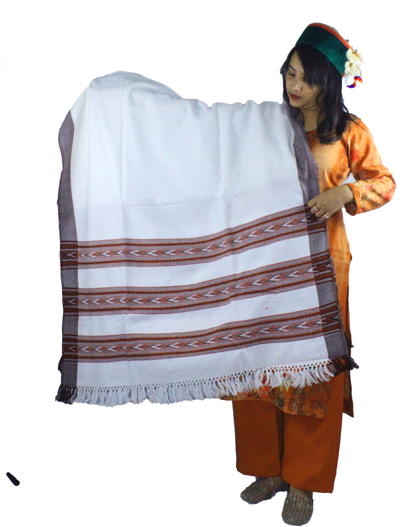 himachal shawls online available in different colors and design. himachal shawl price kullu shawl gi tag best shawl shop in kullu