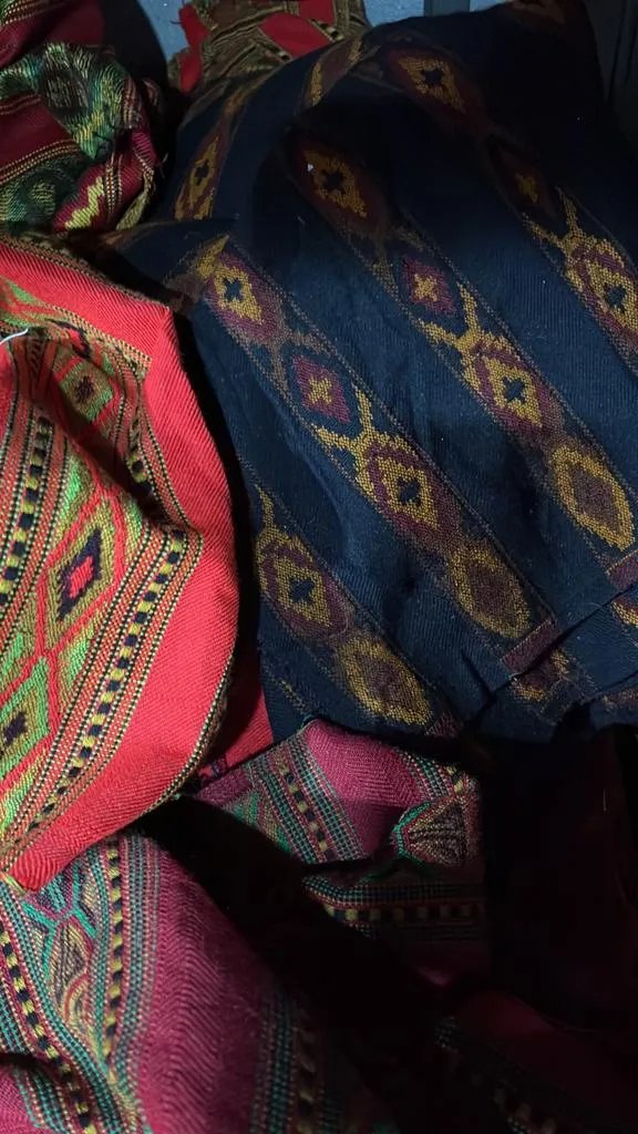 Aruna kullu handloom's KULLU Patti (LACE) Border for Suits, Kurtis, and Dress Material (3 M) features colorful woven geometric and diamond patterns in red, green, yellow, and dark blue with traditional woolen handloom kullu border accents.